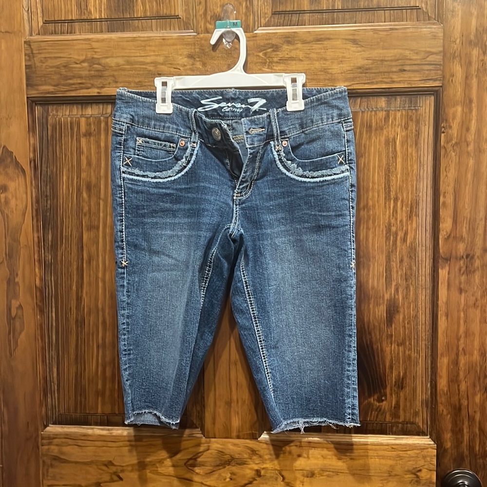 🍁Seven for all Mankind Bermuda shorts🍁